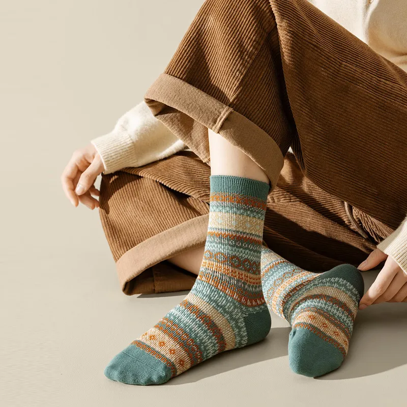 YOOKA Mid Calf Socks Unisex Combo Set-4