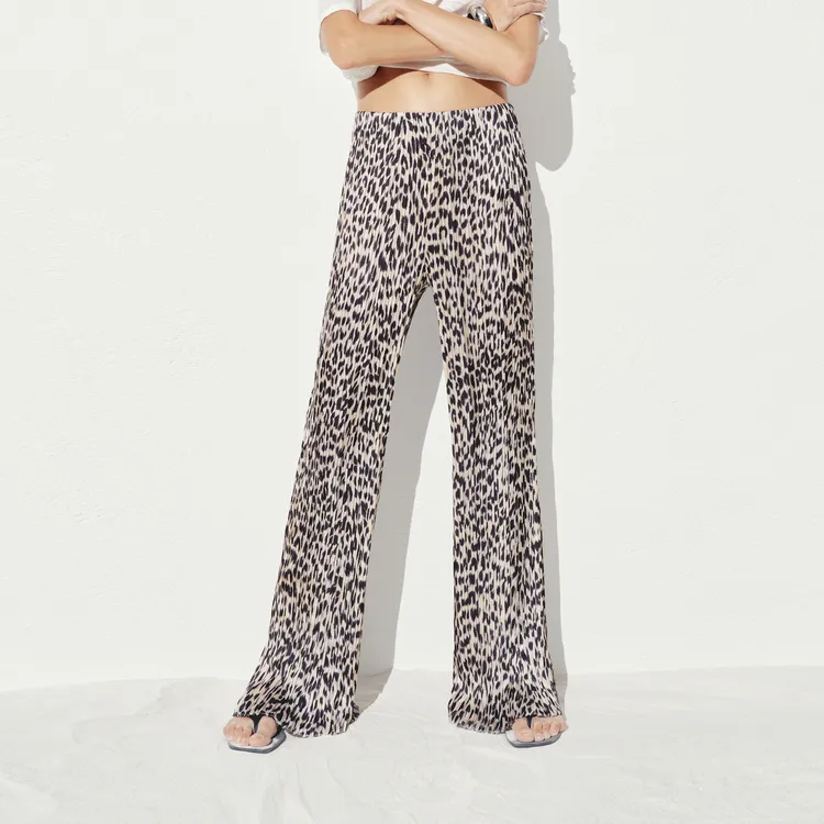 MOCO Casual Pants Women's Camel Brown Leopard Print-2