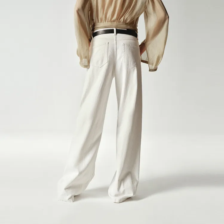 MO&CO Jeans Women's Denim White-4