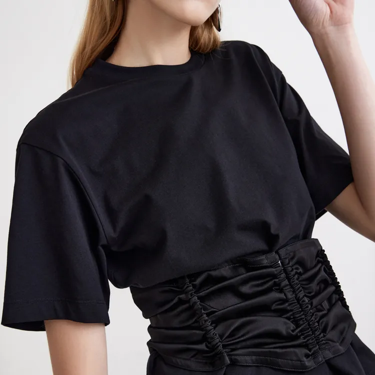 MO&CO T Shirts Women's Black-3