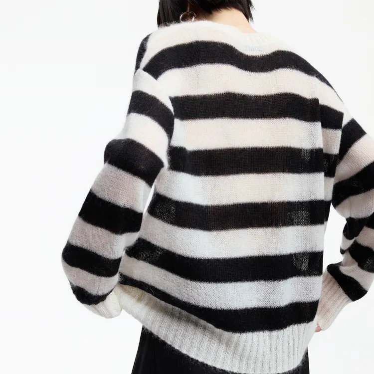 MO&CO Sweaters Women's-7