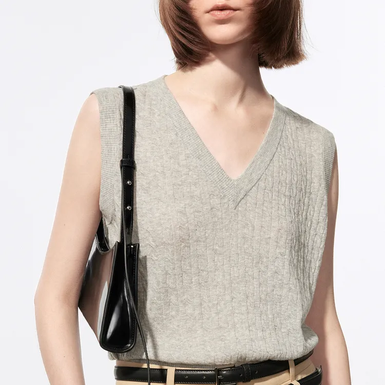 MOCO Knitwear Women's Light Heather Gray-3