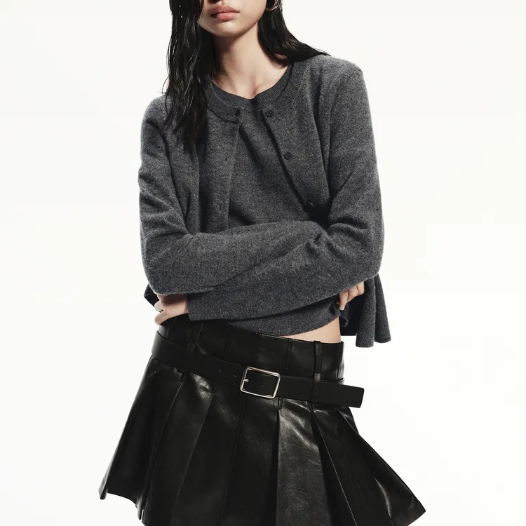 MO&CO Sweaters Women's-11