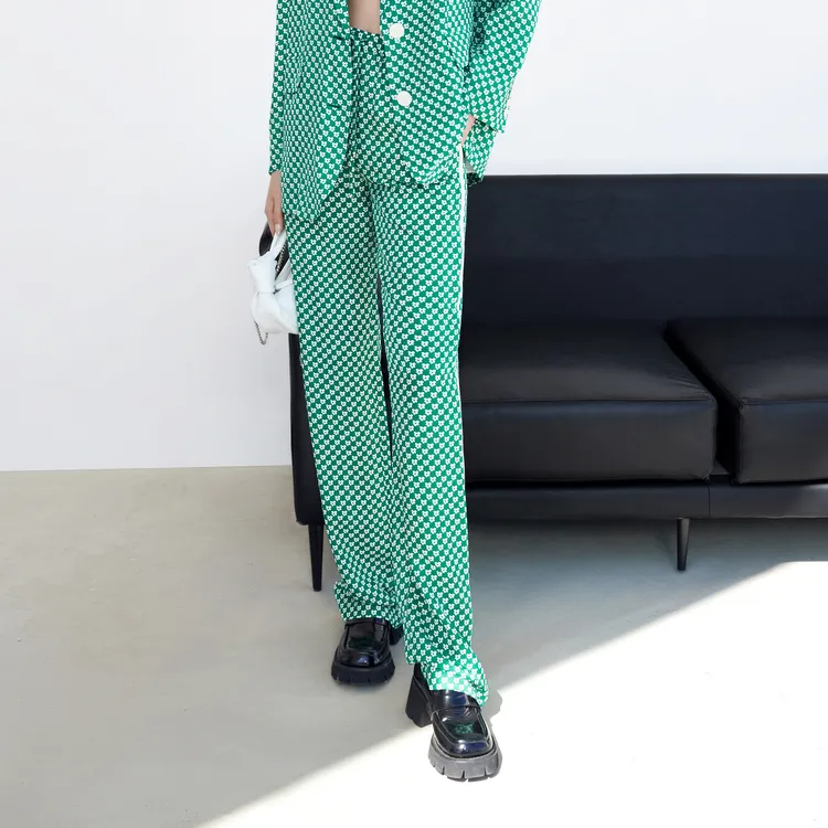 MO&CO Casual Pants Women's Green With Floral-2