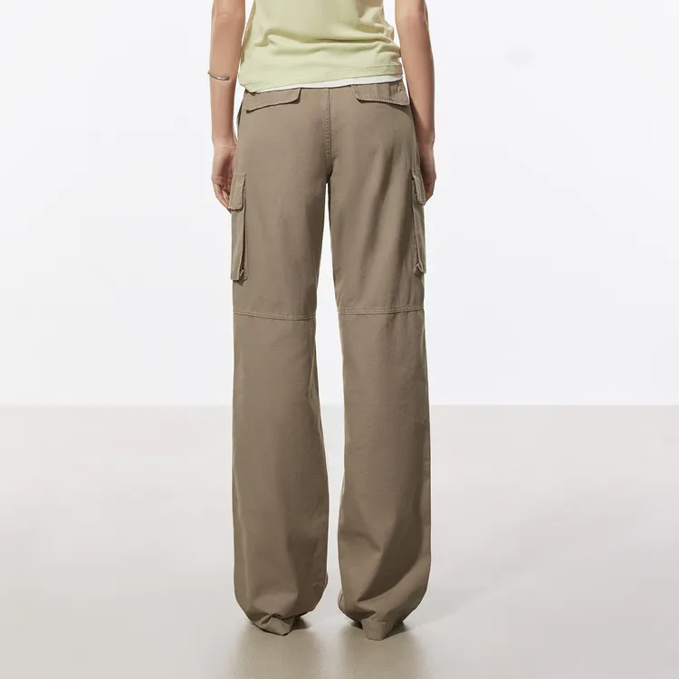 MOCO Cargo Pants Women's Olive Green-3