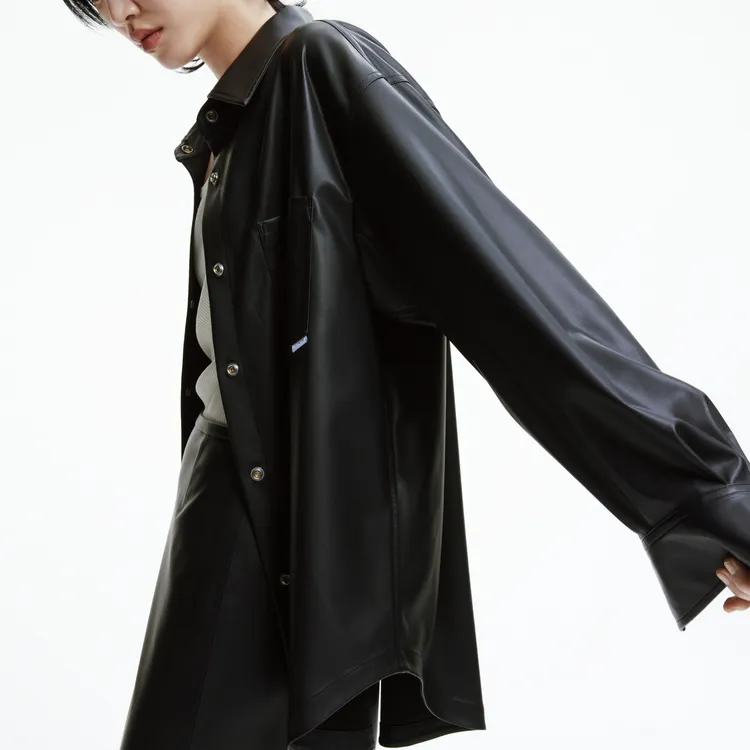 MO&CO Shirts Women's Black-4