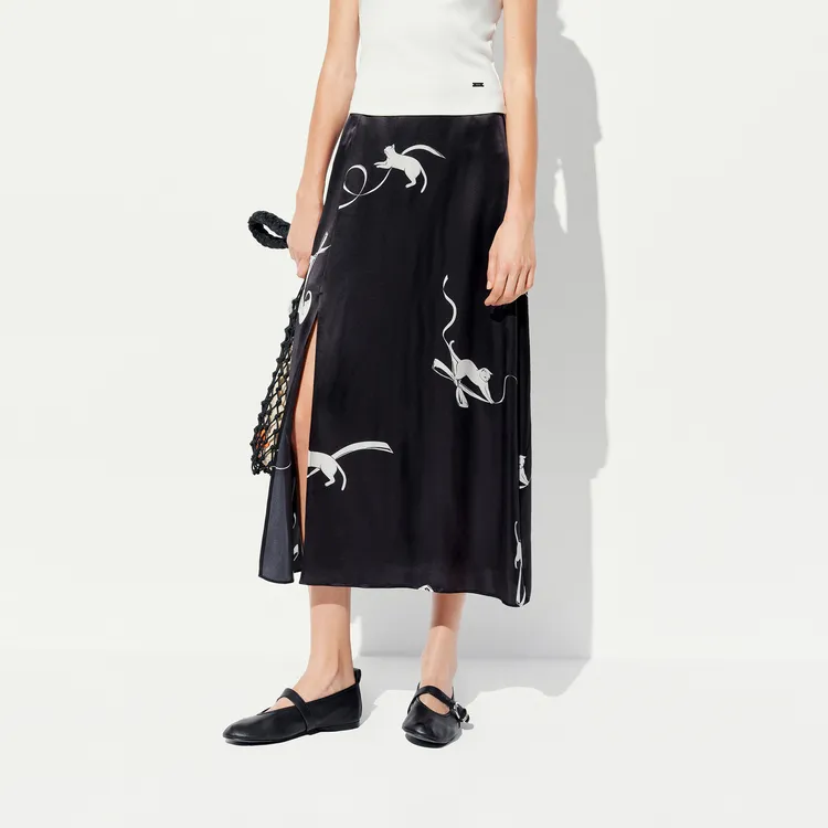 MO&CO Casual Long Skirts Women's Black Sole With Fun Graphics-2