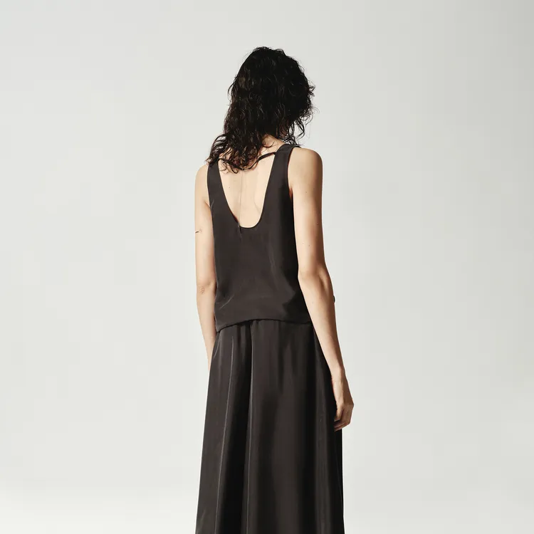 MO&CO Tank Tops Women's Charcoal Black-2