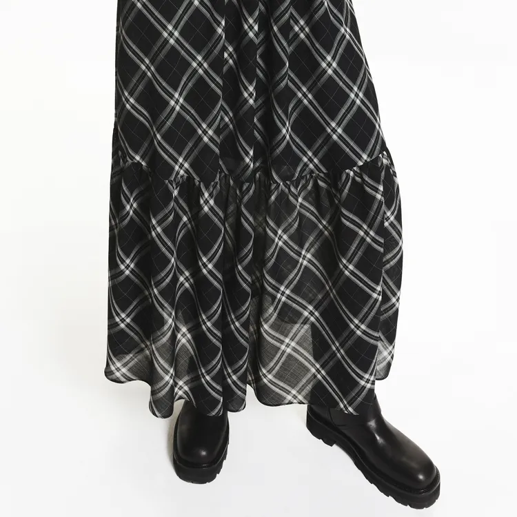 MOCO Casual Long Skirt Women's Black White Plaid-5