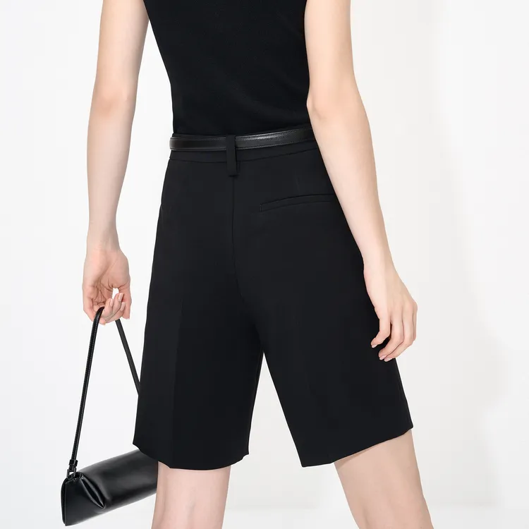MO&CO Casual Shorts Women's Black-5