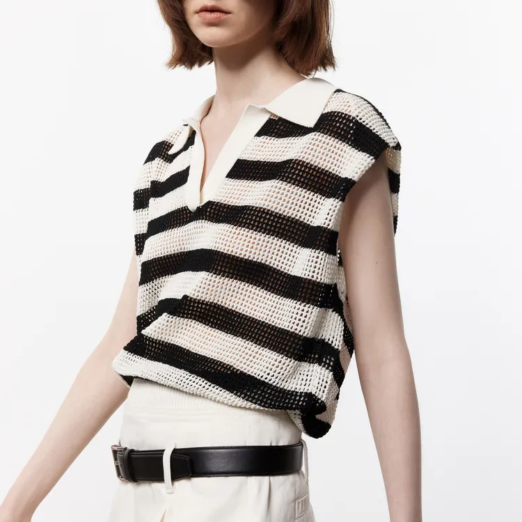 MOCO Knitwear Women's White Black Stripes-6
