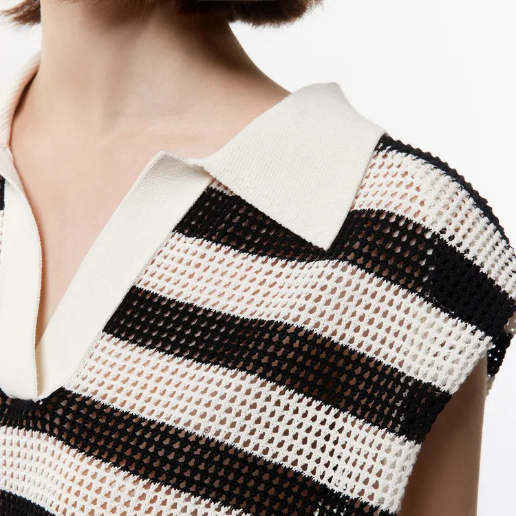 MOCO Knitwear Women's White Black Stripes-3