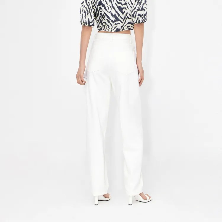 MO&CO Jeans Women's Denim White-3