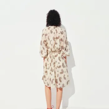 MOCO Long Sleeved Dress Women's Apricot Base Paisley Pattern