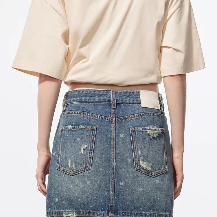 MO&CO T Shirts Women's-9