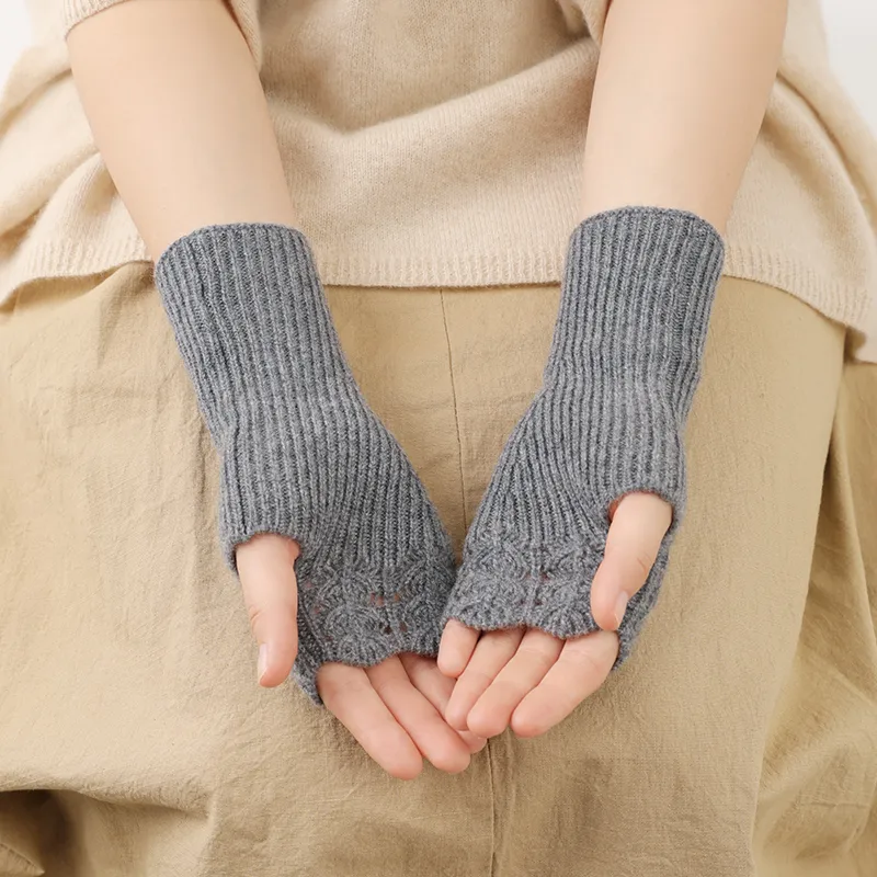 BOHOBOCO Cashmere Knit Gloves Women's-16