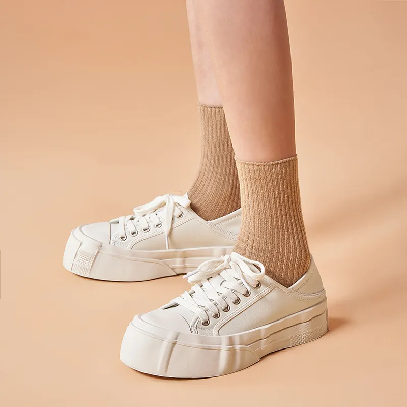 MALEMONKEY Low-Top Skateboard Shoes Women's-9