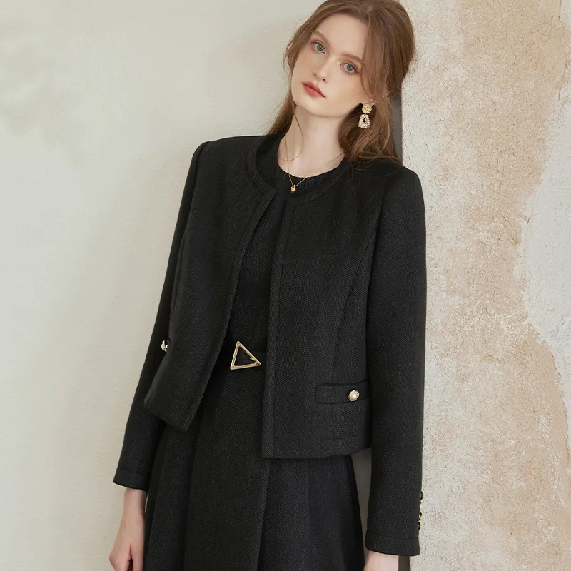 ROEYSHOUSE Cropped Coats Women's Black-2