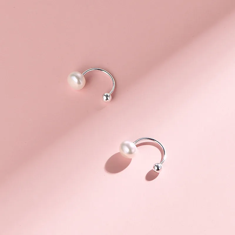 ZHOUBAIFU Pearl Stud Earrings Unisex-1