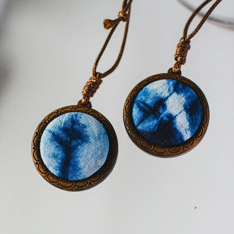 LILY&LOTTY Tie Dye Fabric Necklaces Women's-3
