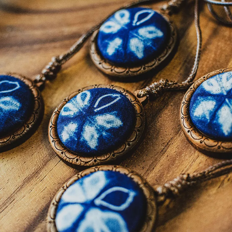 LILY&LOTTY Tie Dye Fabric Necklaces Women's-1