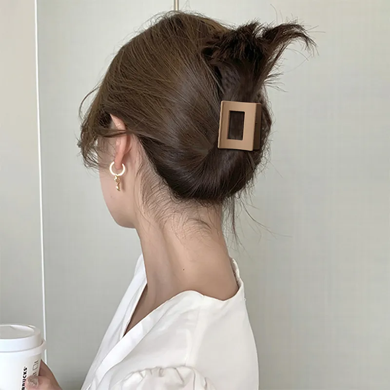 LILY&LOTTY Hair Clips Women's Milk Coffee-1