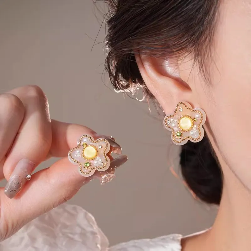 Drejew Resin Faux Pearl Stud Earrings Women's-2