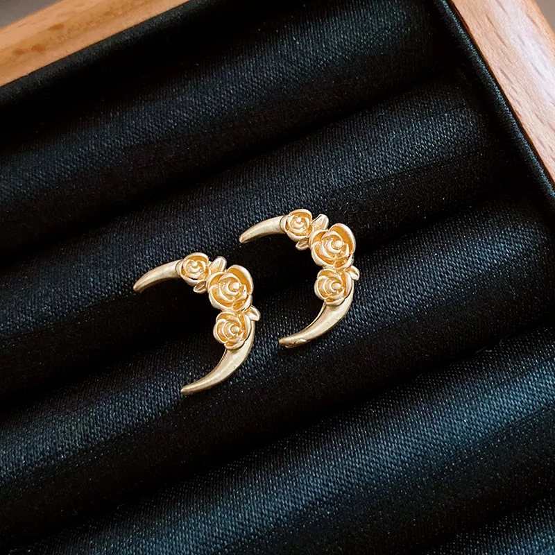 Drejew Alloy Stud Earrings Women's-9