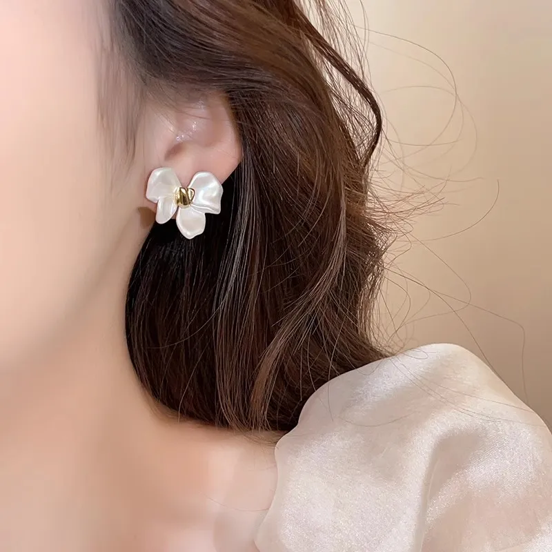 Drejew Alloy Stud Earrings Women's-3