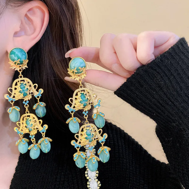 Drejew Copper Clip-On Earrings Women's-1