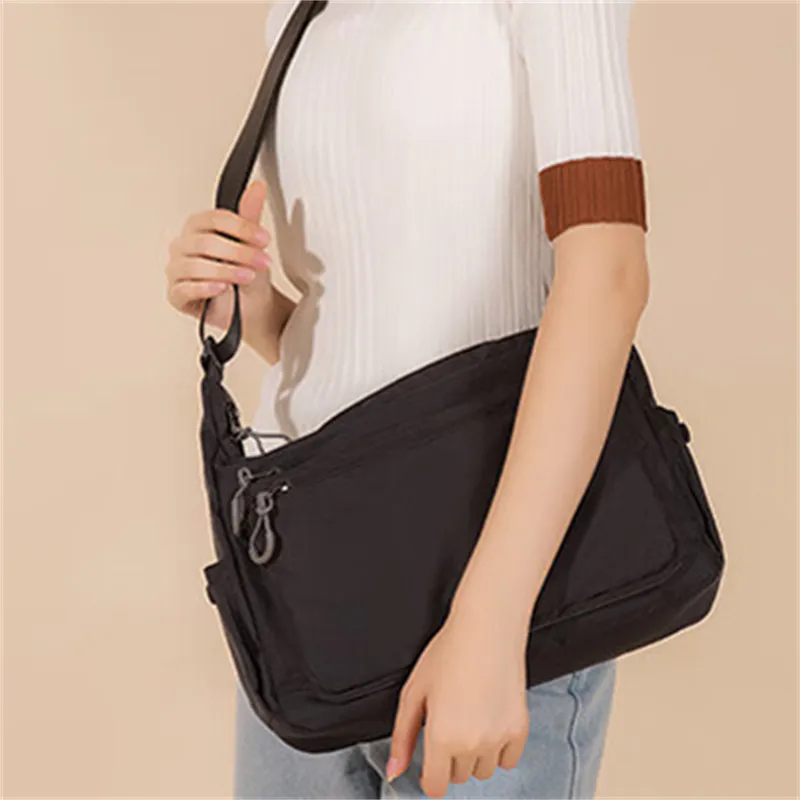 FOUVOR Oxford Travel Bag Shoulder Bag Crossbody Bag Unisex Chestnut Red/Black/Gray/Green-26
