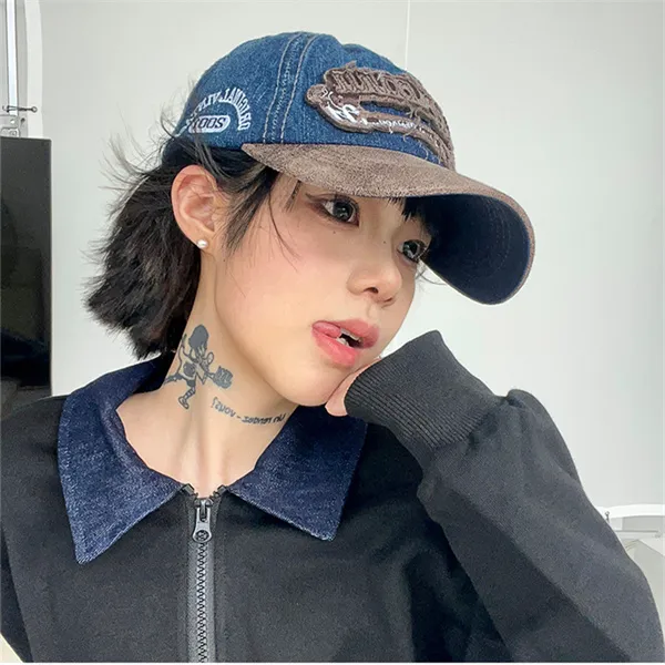 Fishing For Bears Polyester Baseball Caps Women's-3