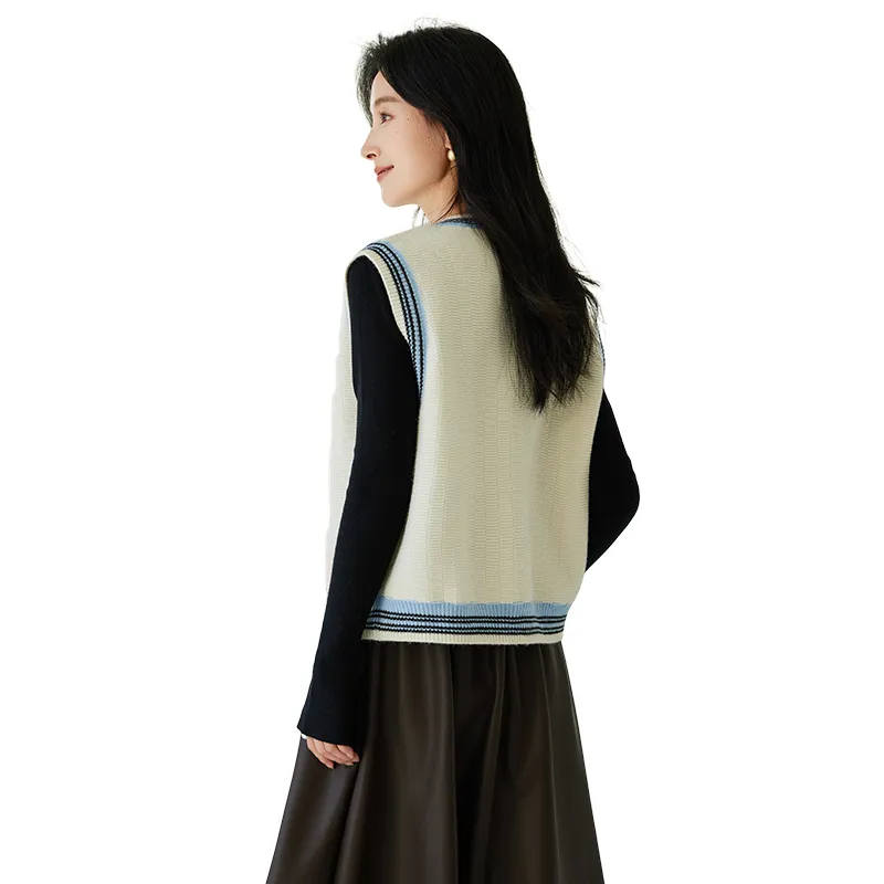 VICTORIA&VERA Vest Women's White-1