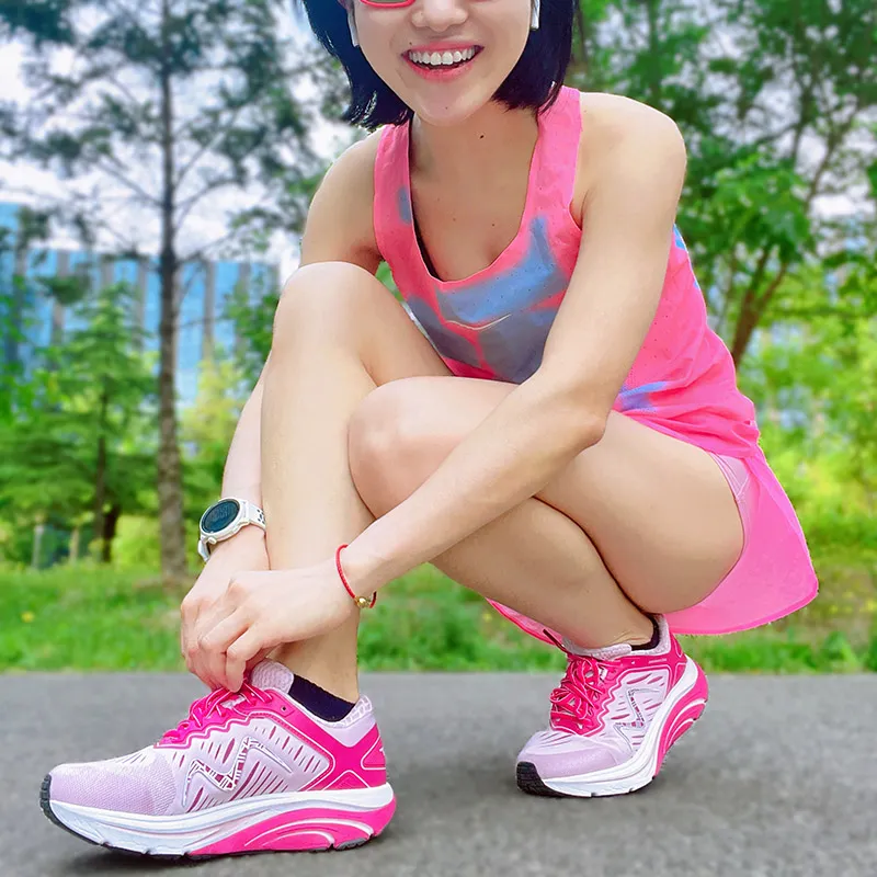 MBT Running Shoes Women's Low Top White/Rose Red-6