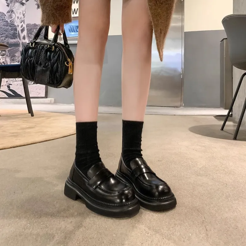 Lanza Loafers Women's-1