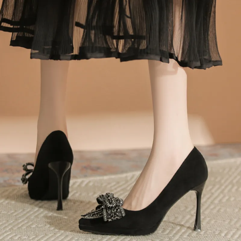 Lanza Slim Heel High Heels Women's Black-1