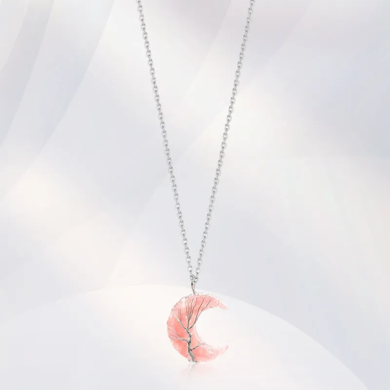 GUDS GAVE Resin Necklaces Women's-4