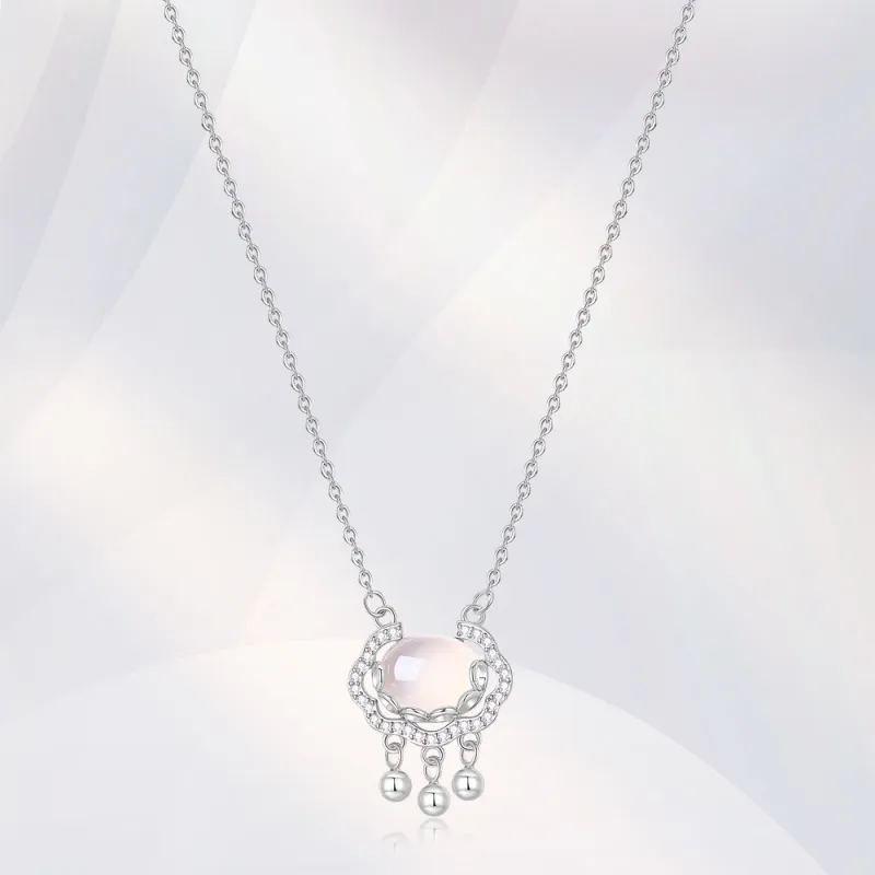 GUDS GAVE Chalcedony Jade Necklaces Women's-1
