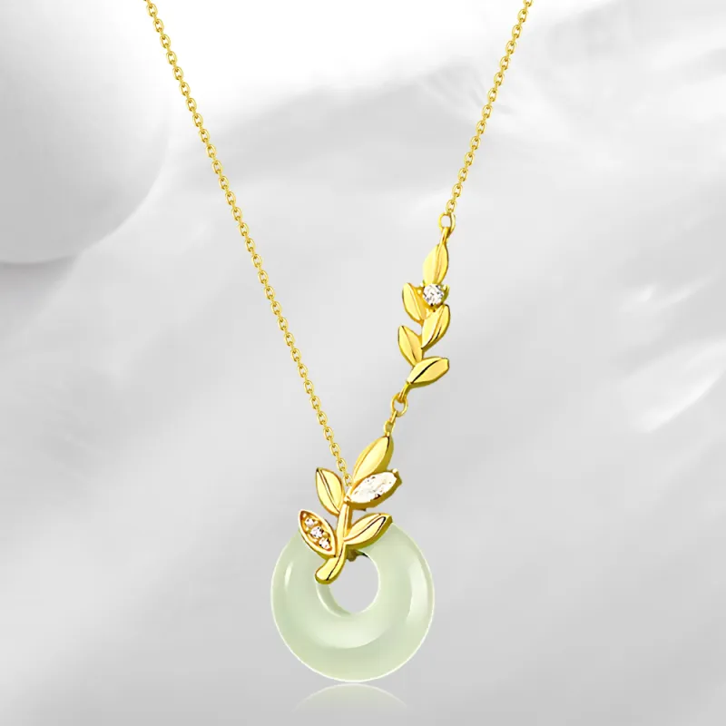 GUDS GAVE Chalcedony Necklaces Women's-1