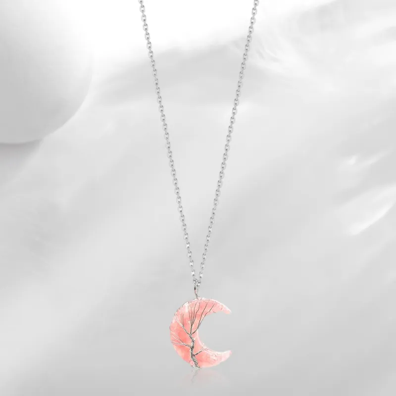 GUDS GAVE Resin Necklaces Women's-3