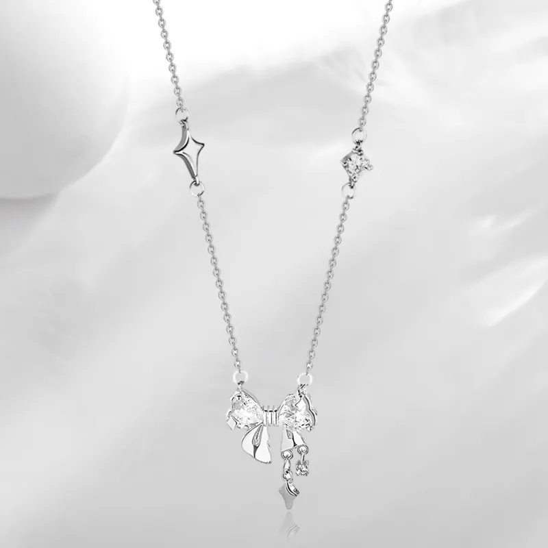 GUDS GAVE Alloy Necklaces Unisex-1