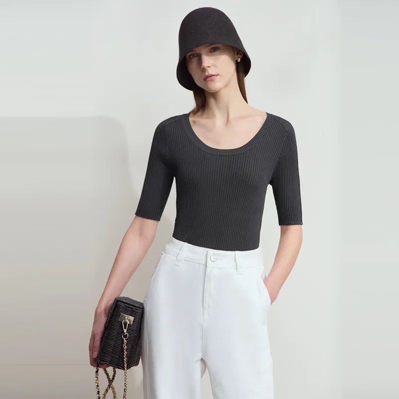 AMII Knitwear Women's-18