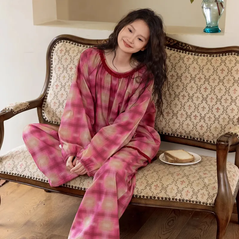 ZumashL Pajama Gift Box Women's Red Plaid-2
