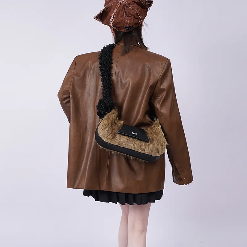 REBIRTH Shoulder Bags Bun Head-6