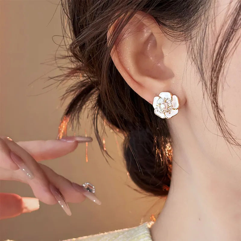 AGOVSKI Alloy Stud Earrings Women's-4