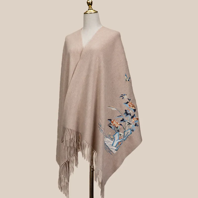 MOERCIAN Sheep Wool Oversized Shawl Women's-10