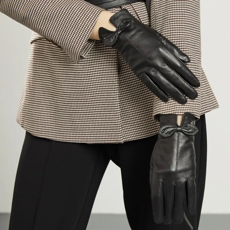 PIERRE CARDIN Sheepskin Gloves Women's Black-3