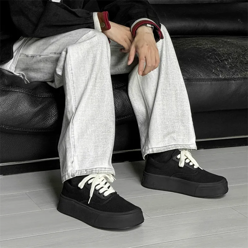 SOBB Waterproof Height Increase Low Top Skateboard Shoes Unisex Black-2