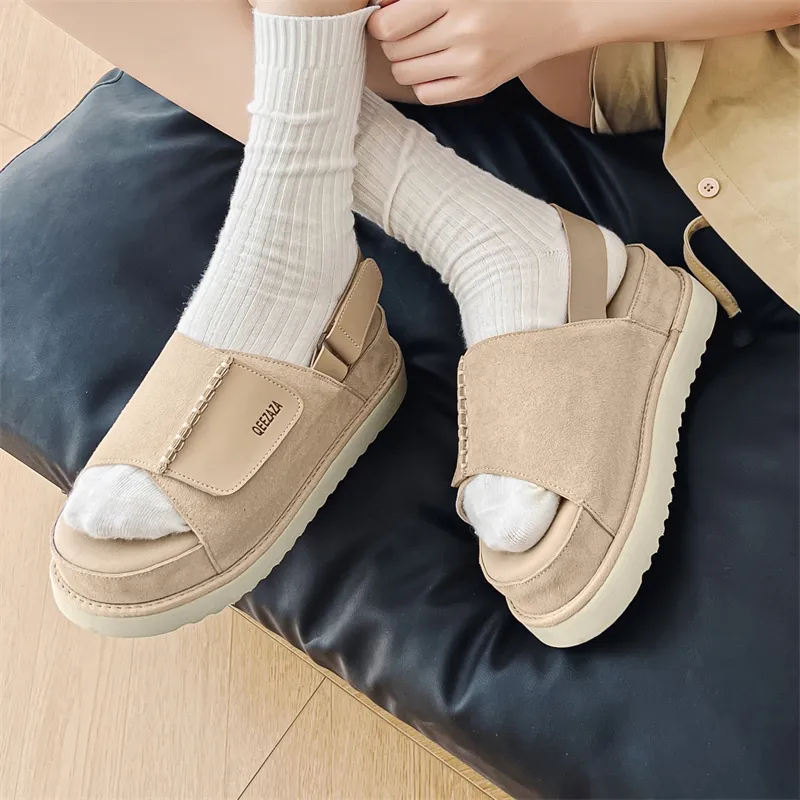 SOBB Beach Sandals Unisex Black/Chestnut/Sand-10