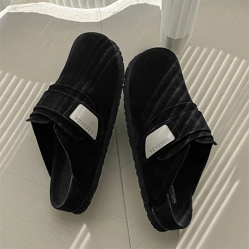 SOBB Closed Toe Slippers Unisex-3